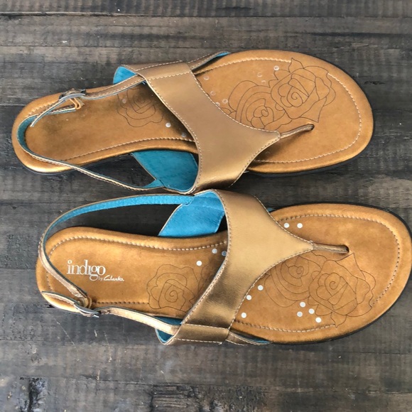 Indigo by Clark’s Gold Sandals - Picture 2 of 4